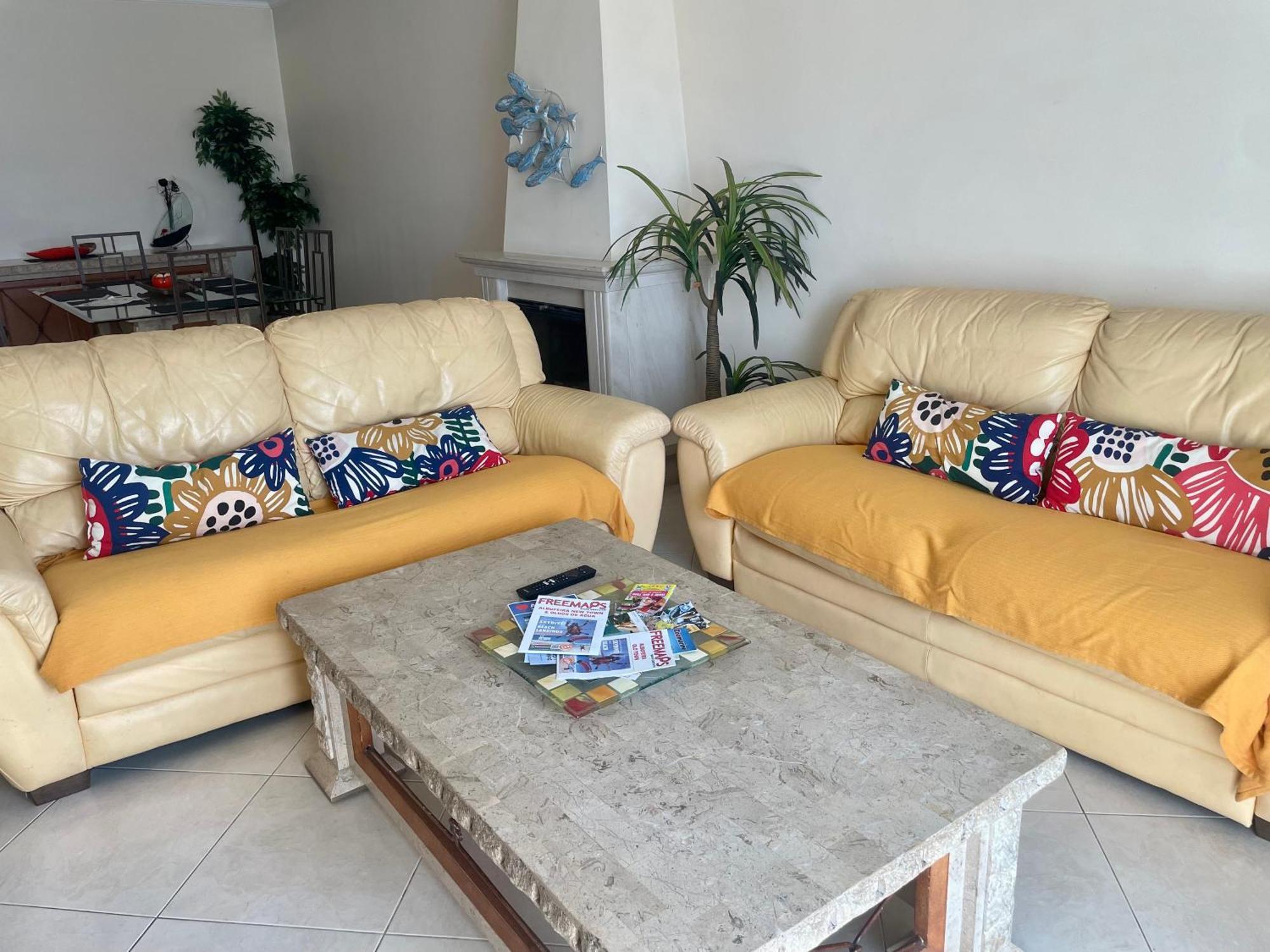 Maison Familiale Avec Terrasse, Bbq อัลบูเฟรา ภายนอก รูปภาพ